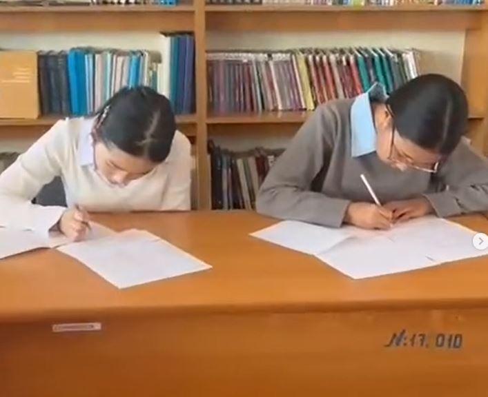 Жарқын жалпы орта білім беретін мектебінде Қазақстан тарихы және құқық негіздері пәндерінен 5-11 сынып оқушылары арасында мектепішілік олимпиада өтті.